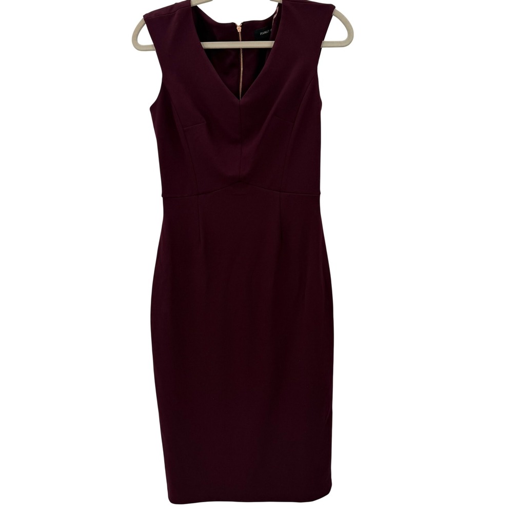 Ivanka Trump Sheath Dress V-Neck Sleeveless Zip 2 Burgundy Professional Office - Picture 2 of 11